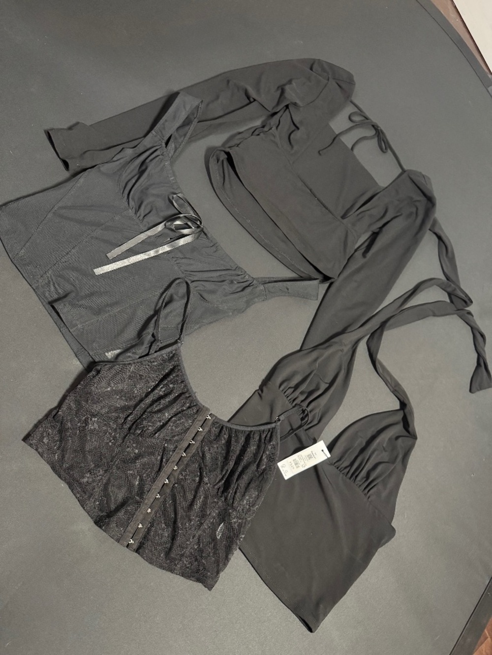 4-Piece Garage Black Going-Out Top Bundle Size Medium